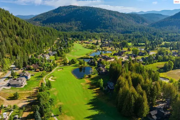 11 Alpenrose Ln, Sandpoint, ID 83864