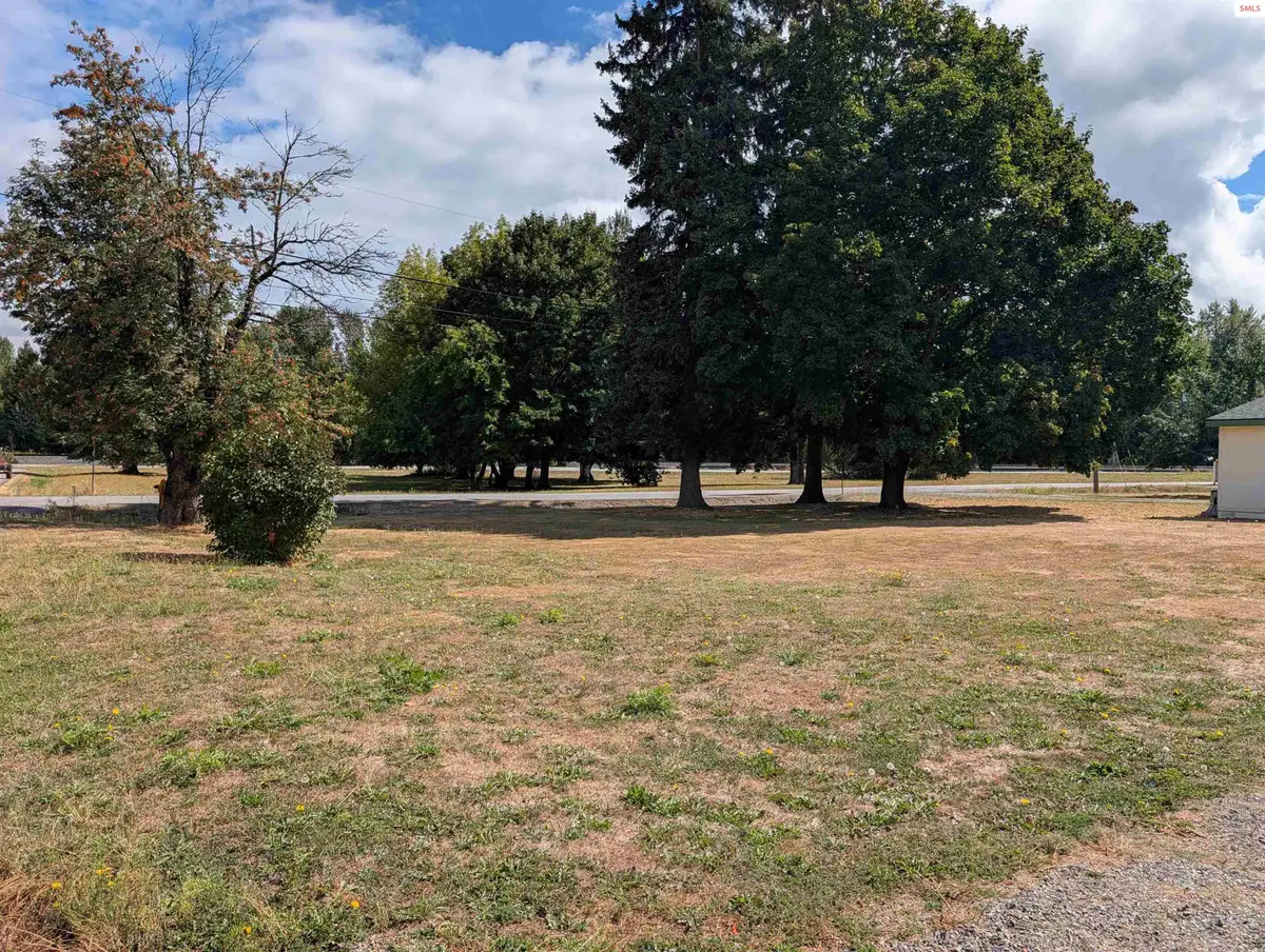 187 Second St, Ponderay, ID 83852 - #1