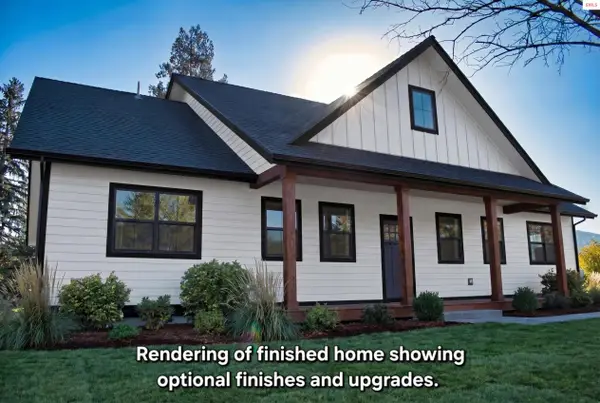 2109 Highland Flats Rd, Naples, ID 83847
