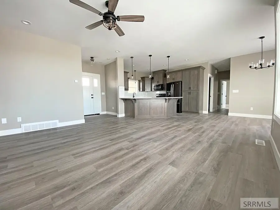 915 Lilac Street, Blackfoot, ID 83221 - #3