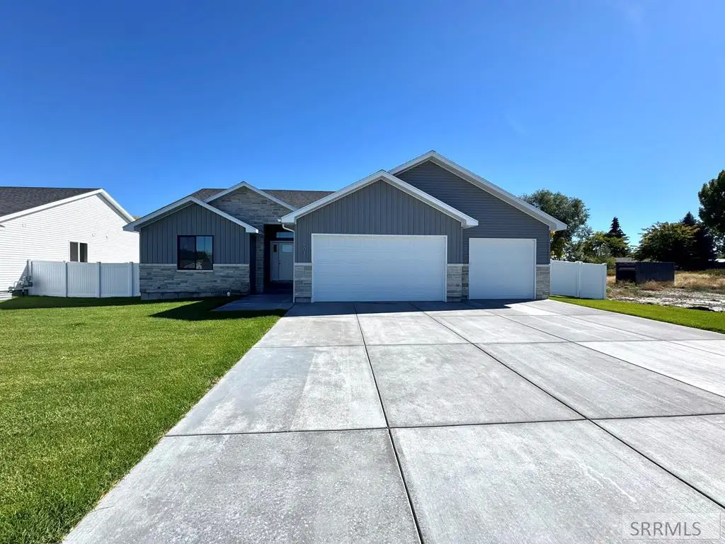 401 Wind River Drive, Shelley, ID 83274 - Image #1