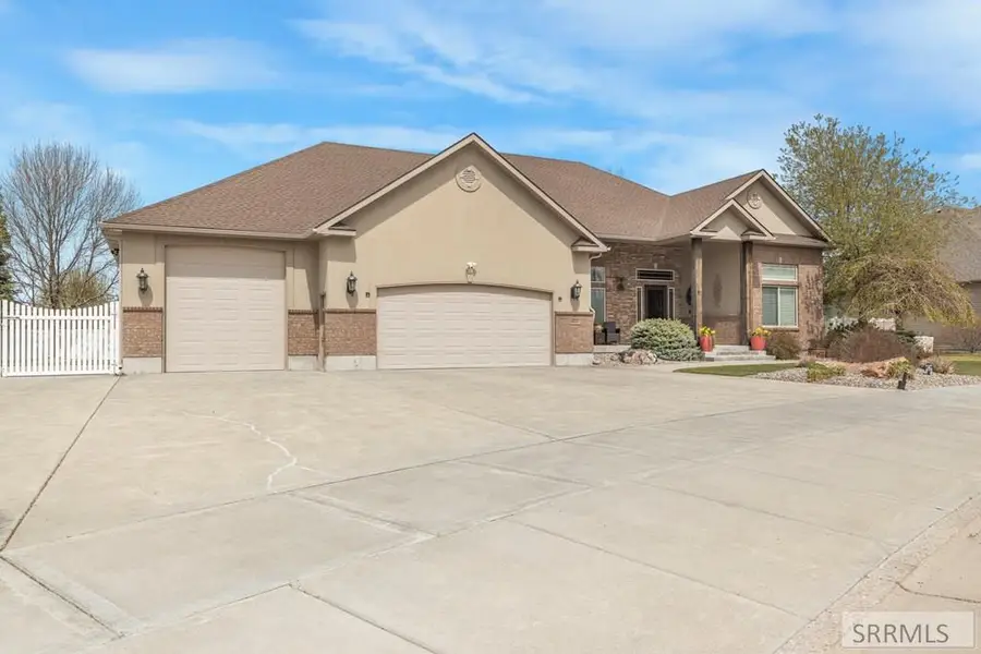 6111 Bay Hill Drive, Idaho Falls, ID 83401 - Image #2