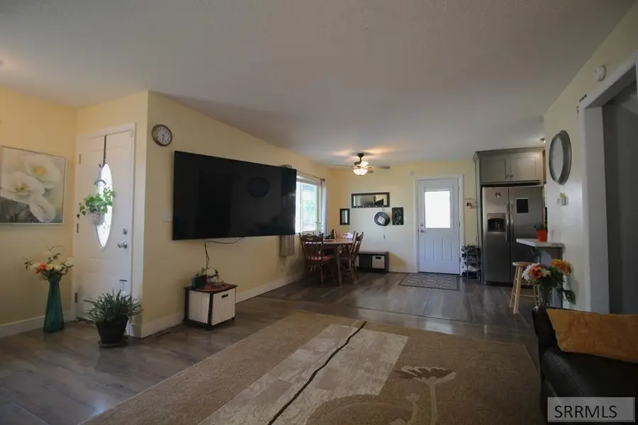 1155 Bear Avenue, Idaho Falls, ID 83402 - Image #2