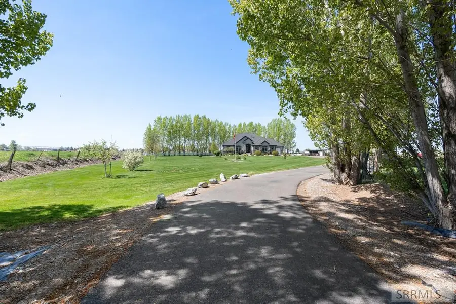 453 350 N, Blackfoot, ID 83221 - #3