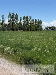 2157 6450 S, REXBURG, ID 83440