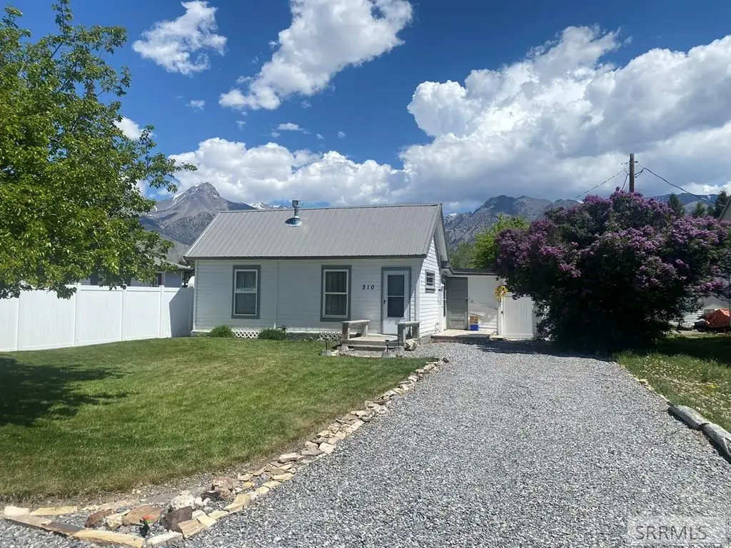 510 Spruce Street, Mackay, ID 83251 - Image #1