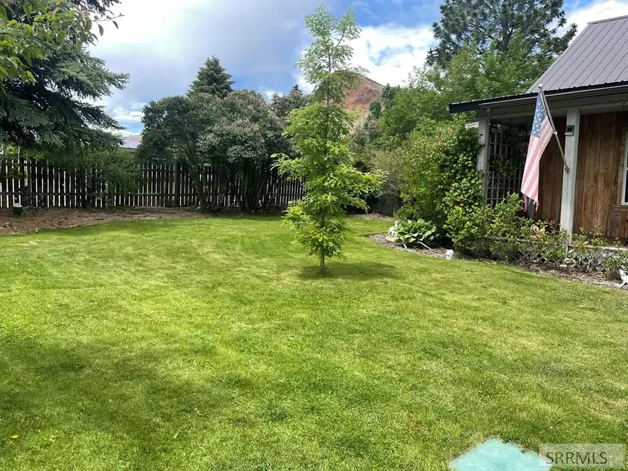 510 E Valley Avenue, Challis, ID 83226 - #2