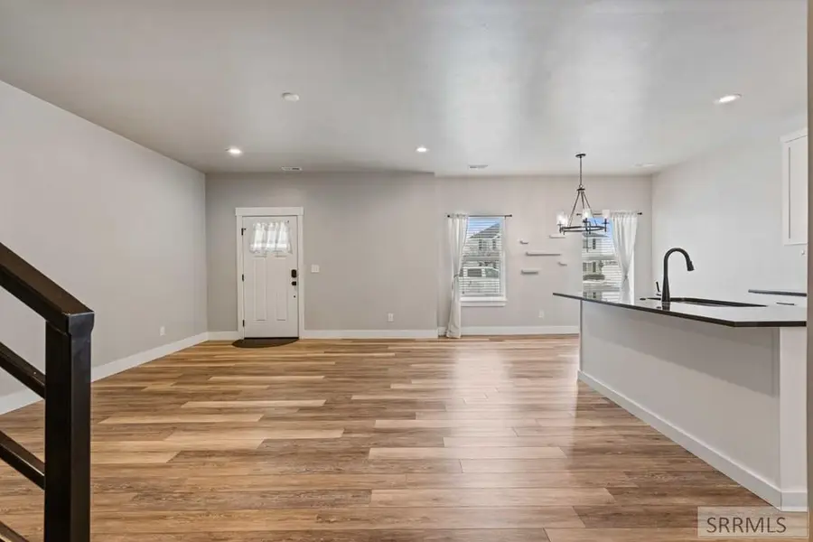 2997 Sunburst Drive, Ammon, ID 83406 - Image #2