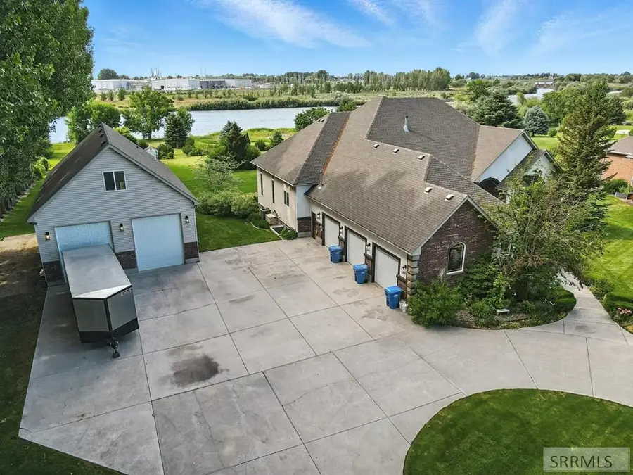974 Riverview Drive, Idaho Falls, ID 83401 - #3