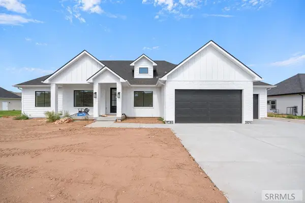 5804 Dune Village Way, IDAHO FALLS, ID 83404