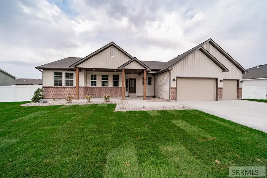 612 Boxwood Drive, Idaho Falls, ID 83402 - Image #2