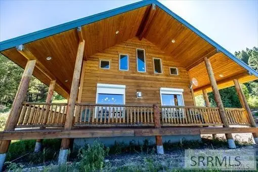 5172 Mountain Drive, ISLAND PARK, ID 83429