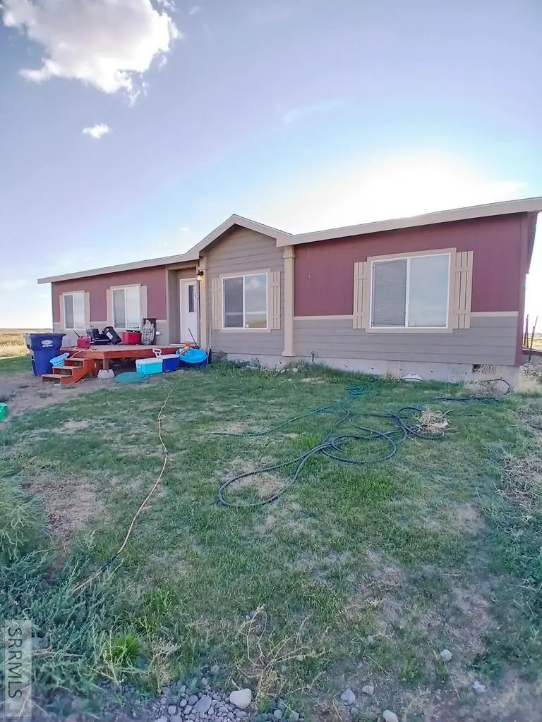 551 3000 E, Saint Anthony, ID 83445 - Image #1