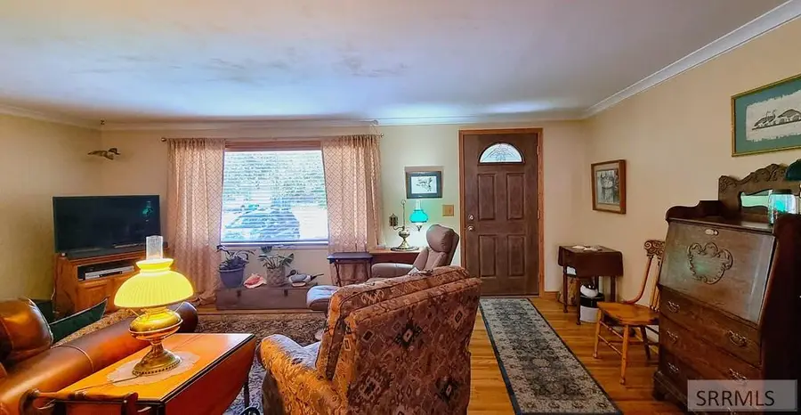 863 Maple Street, Ashton, ID 83420 - #3