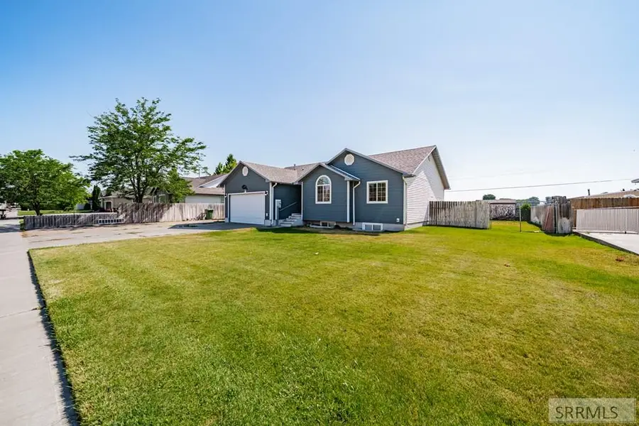 1232 Charlynn Way, Blackfoot, ID 83221 - #2