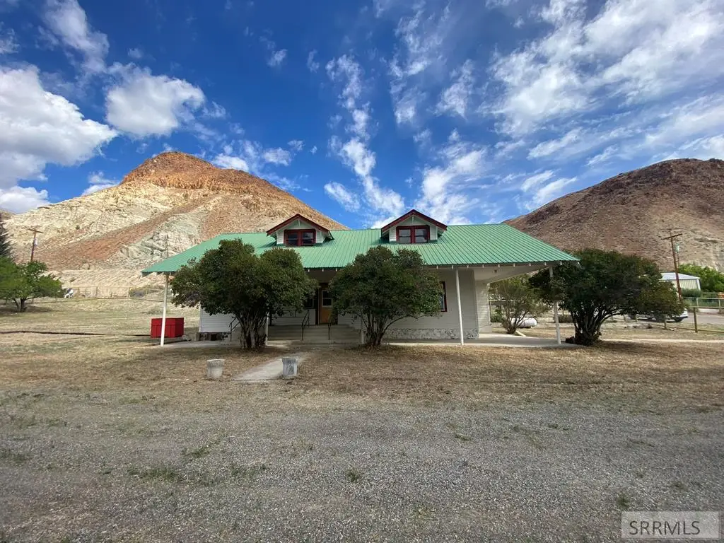 200 N 2nd Street, Challis, ID 83226 - #1