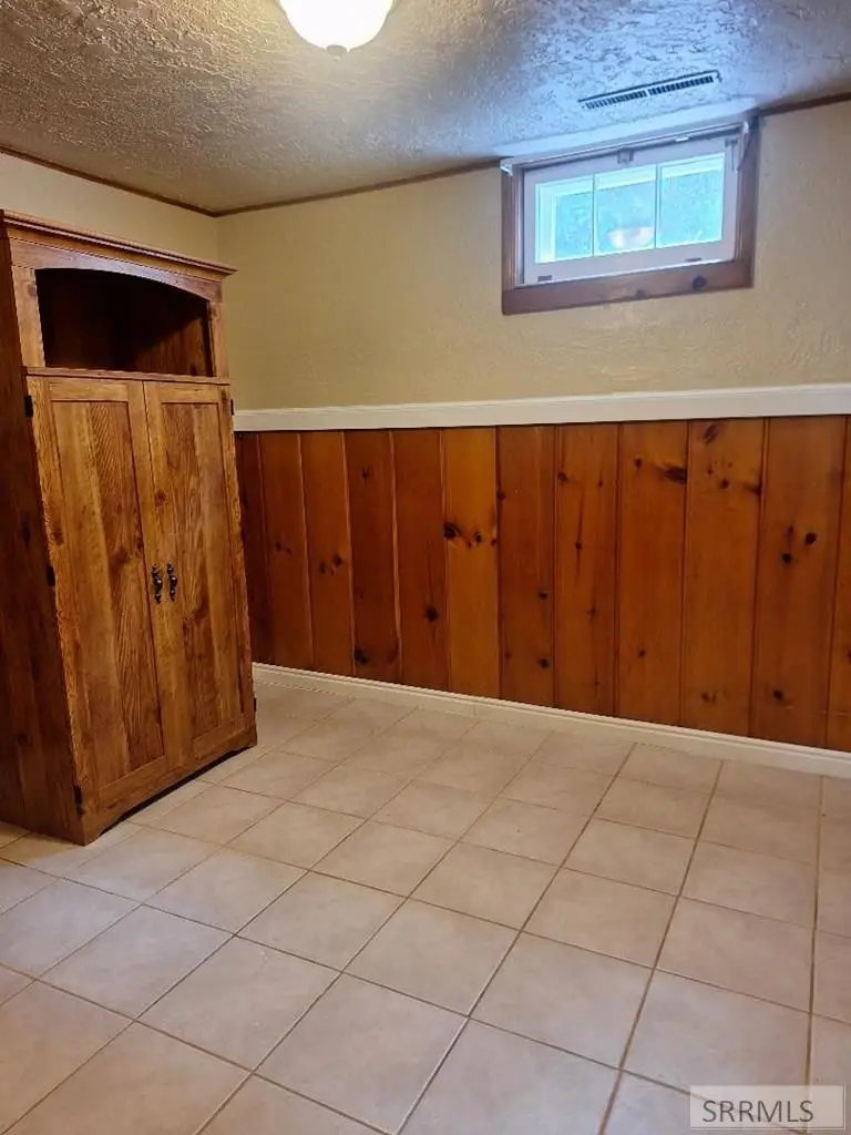 98 Maplewood Avenue, Pocatello, ID 83204 - #2