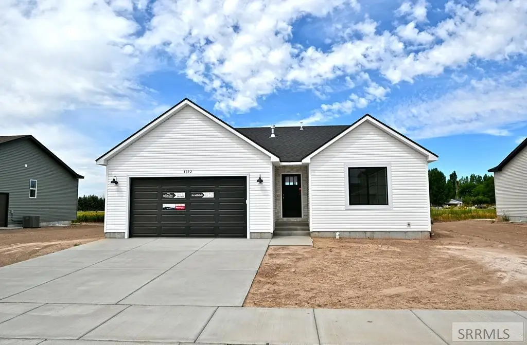 4692 Satire Dr, Ammon, ID 83406 - Image #1