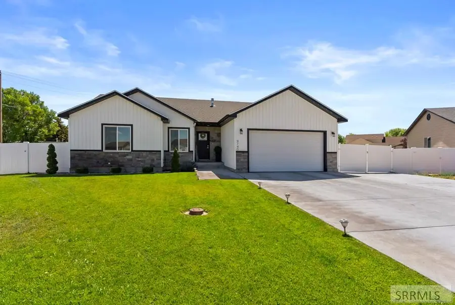 9740 Jessie Avenue, Idaho Falls, ID 83401 - Image #2