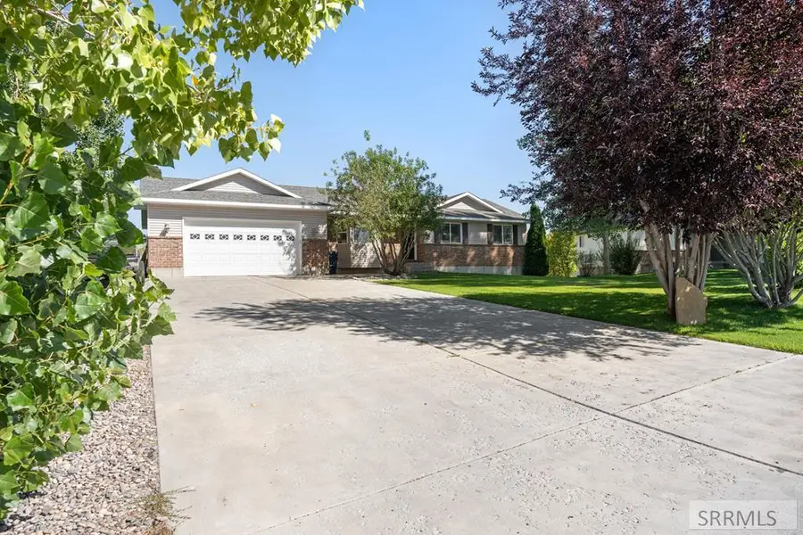 78 Valley View Drive, Idaho Falls, ID 83402 - Image #2