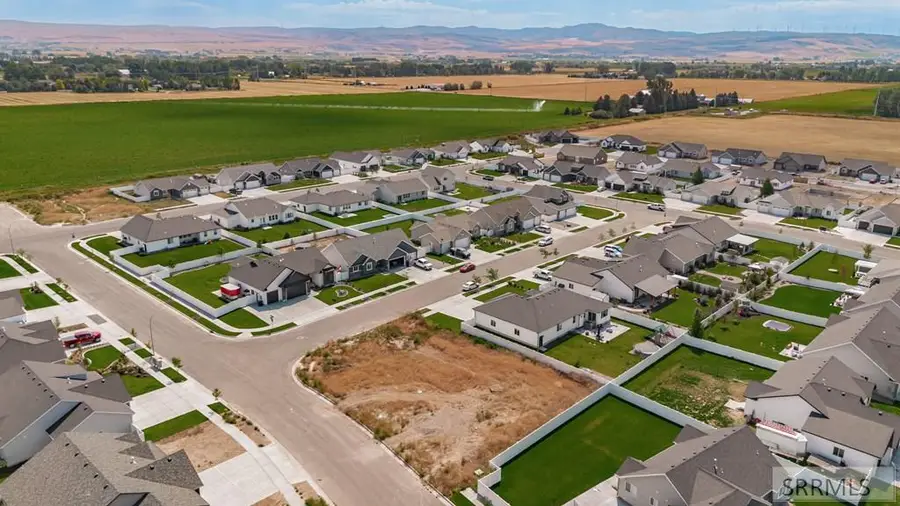 5942 Lemhi Street, Idaho Falls, ID 83404 - Image #2
