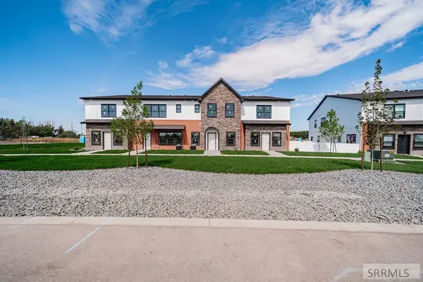 4979 N Beach Dr, IDAHO FALLS, ID 83401