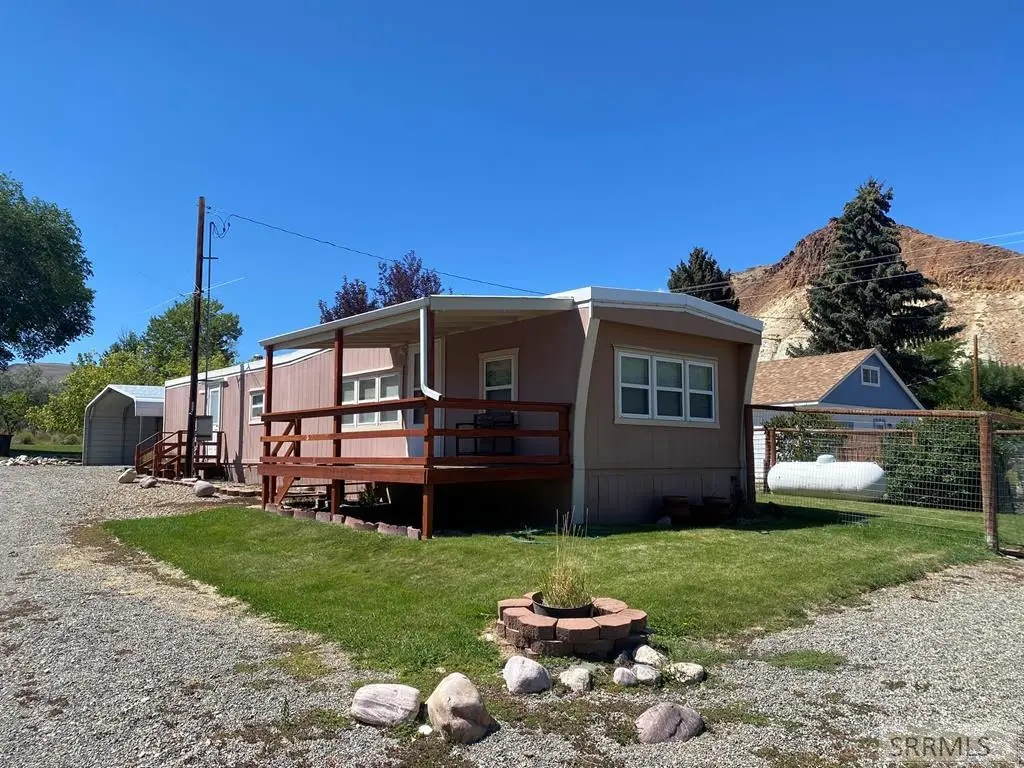 120 Valley Avenue, Challis, ID 83226 - Image #1