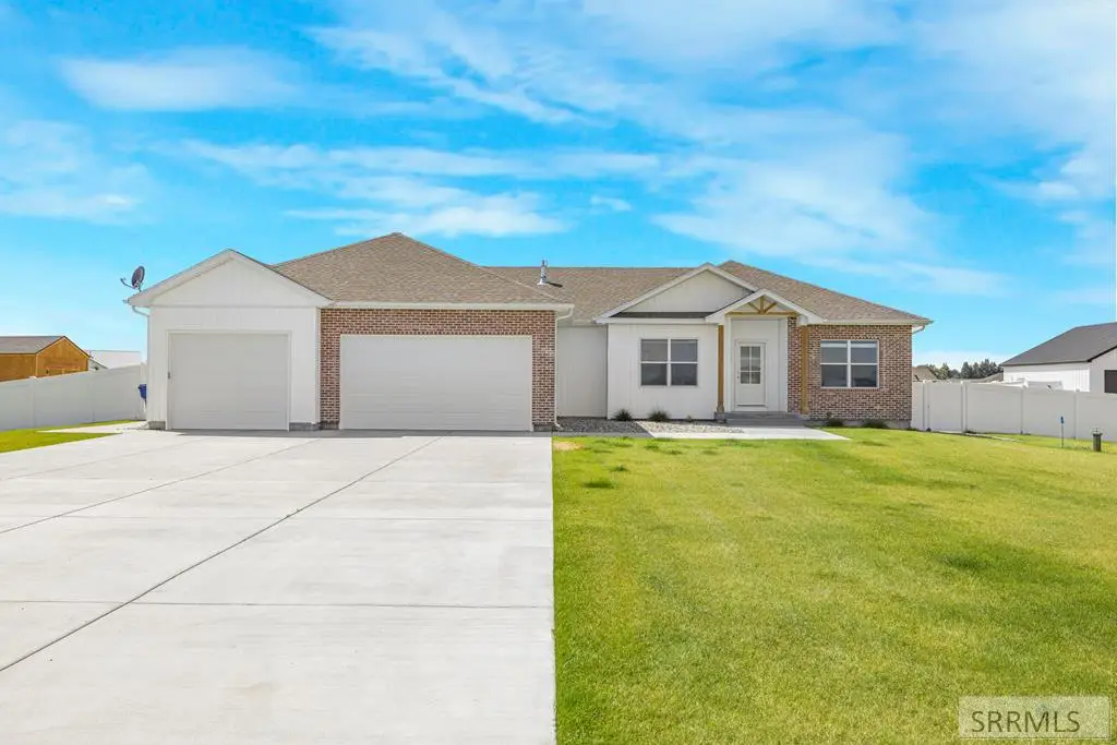 1588 835 E, Shelley, ID 83274 - Image #1