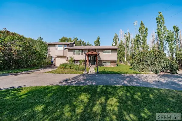 13733 115 E, IDAHO FALLS, ID 83401