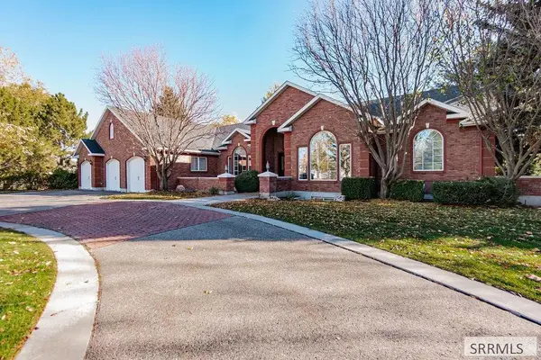 5700 Gleneagles Drive, IDAHO FALLS, ID 83401