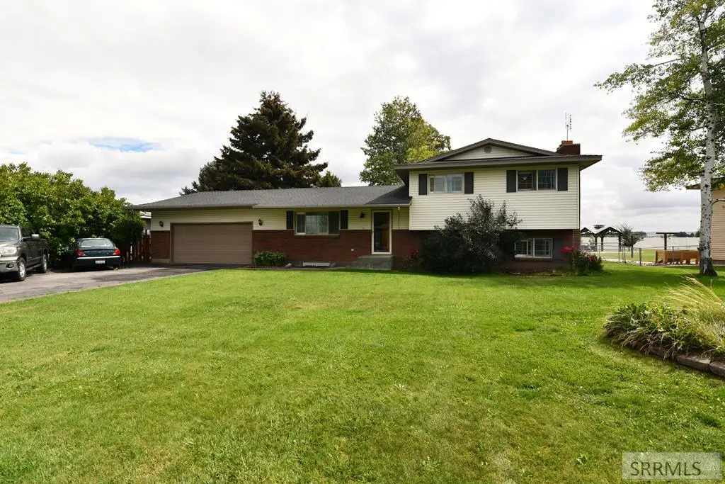 10230 Dorian Avenue, Idaho Falls, ID 83401 - Image #1