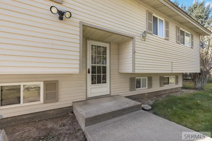 422 N 900 W, Blackfoot, ID 83221 - Image #3