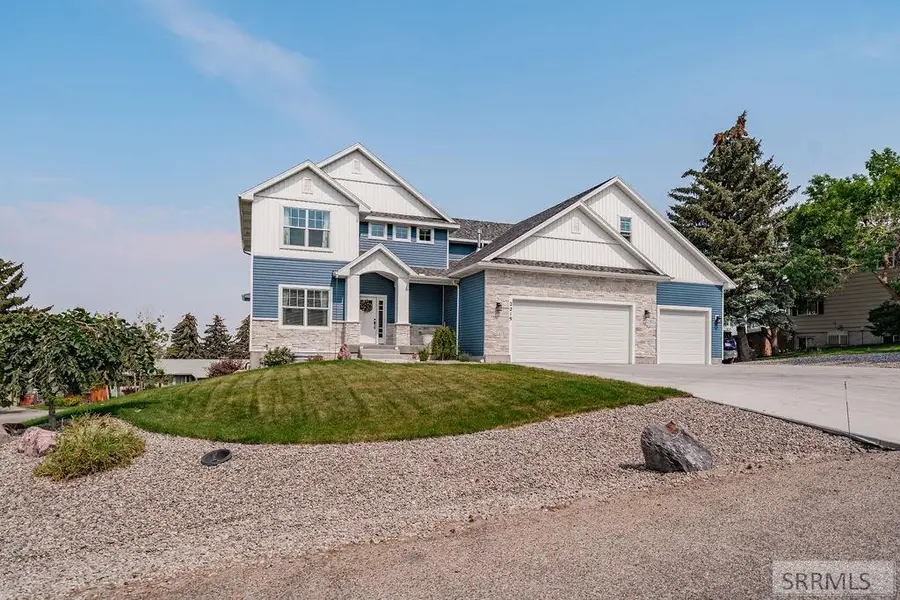 2219 Olympic Avenue, Idaho Falls, ID 83404 - Image #2