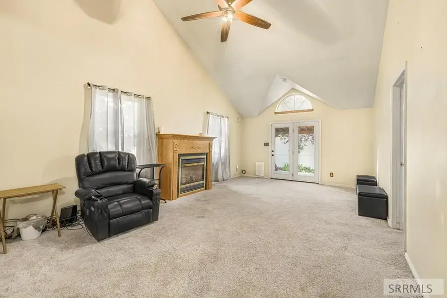 636 Montcliffe Drive, Idaho Falls, ID 83401 - Image #3