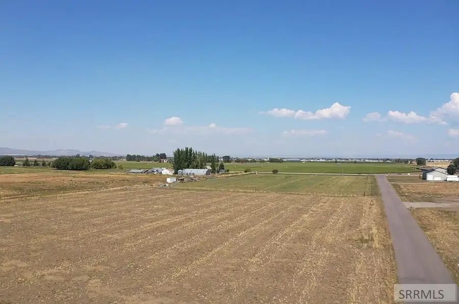 285 N 2340 E, Saint Anthony, ID 83445 - Image #2