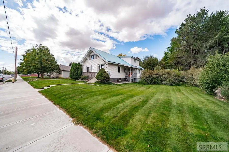 410 Park Avenue, Shelley, ID 83274 - Image #2