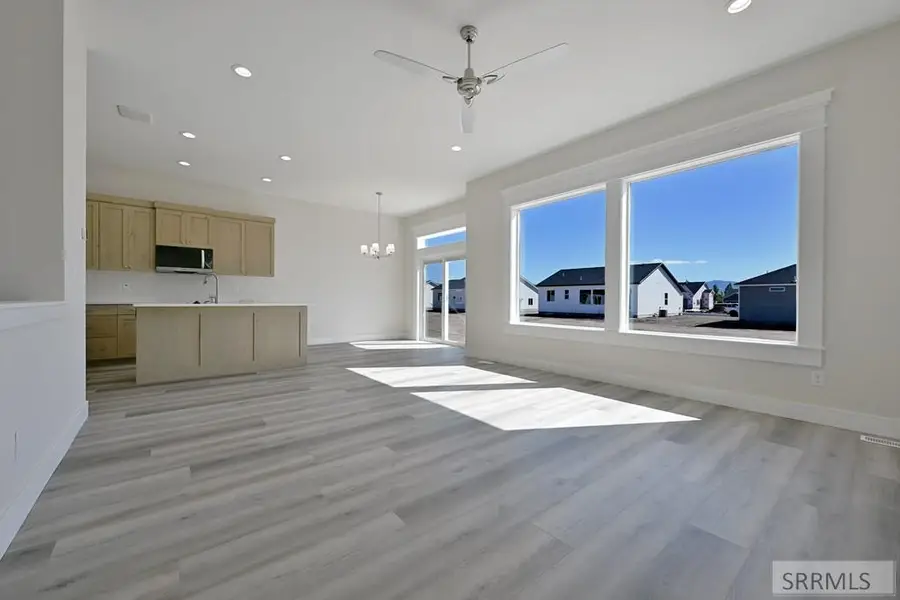 3134 Peacock Lane, Ammon, ID 83406 - Image #3