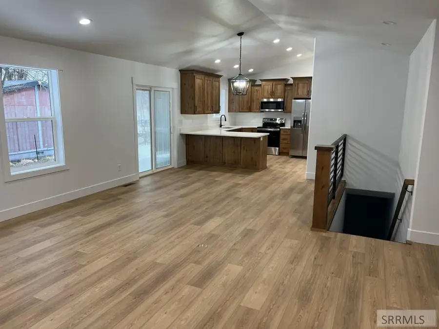 1359 Harris Loop, Blackfoot, ID 83221 - Image #2