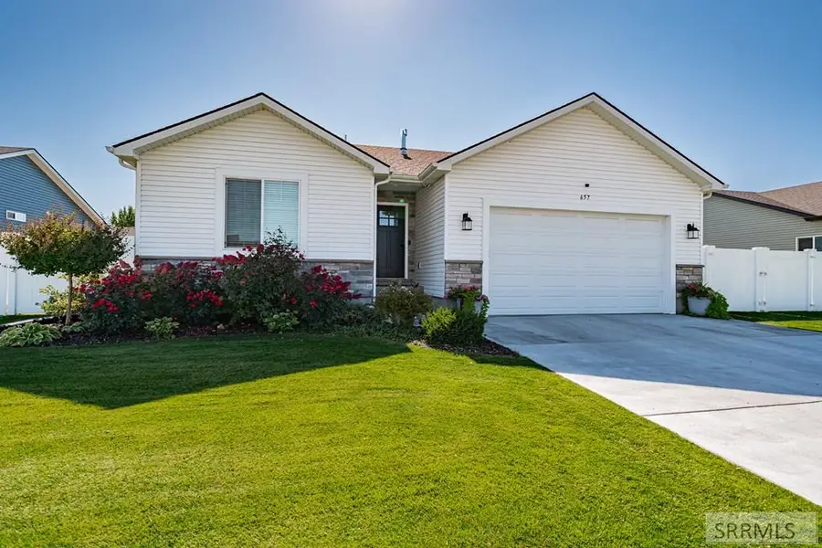 657 Waylend St, Idaho Falls, ID 83402 - Image #3