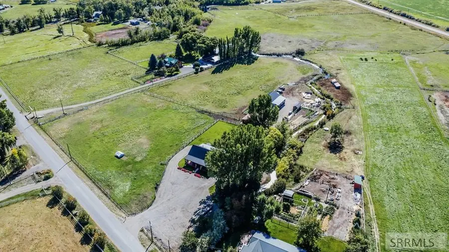 27 Baker Road, Salmon, ID 83467 - Image #3