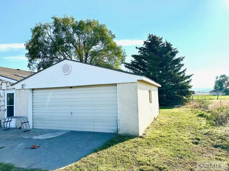 499 400 E, Firth, ID 83236 - Image #2