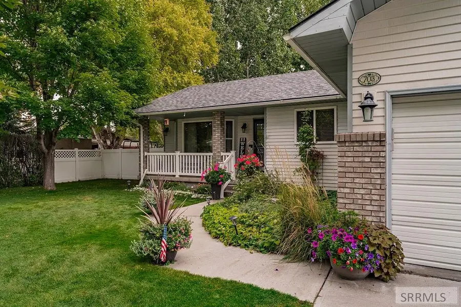 703 Aspen Avenue, Shelley, ID 83274 - Image #2