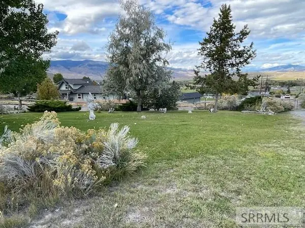 6 Twin Sister Circle, SALMON, ID 83467