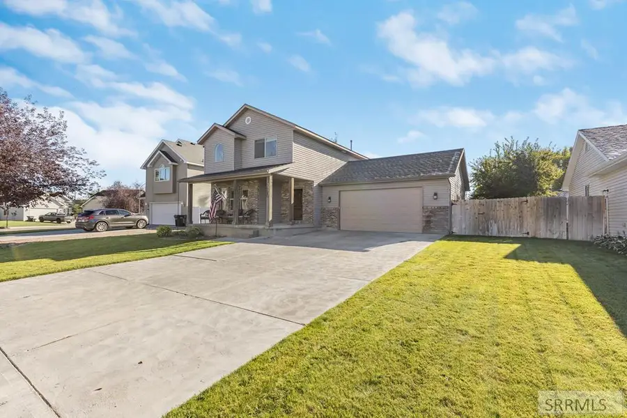 3535 Sycamore Circle, Idaho Falls, ID 83402 - Image #2