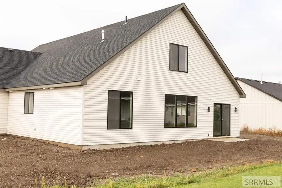 423 Camas Street, Sugar City, ID 83448 - Image #3