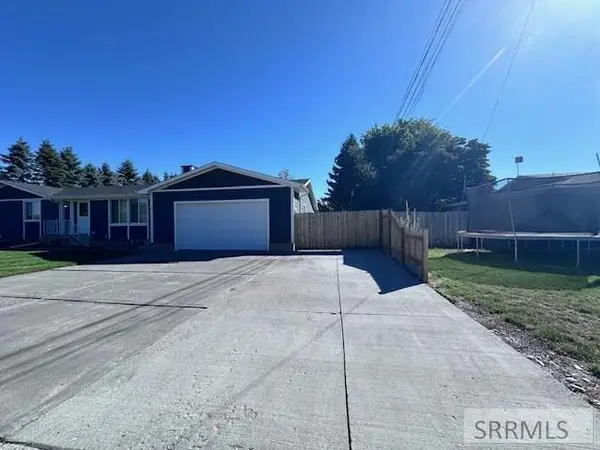 1875 Mckinzie Avenue, IDAHO FALLS, ID 83404