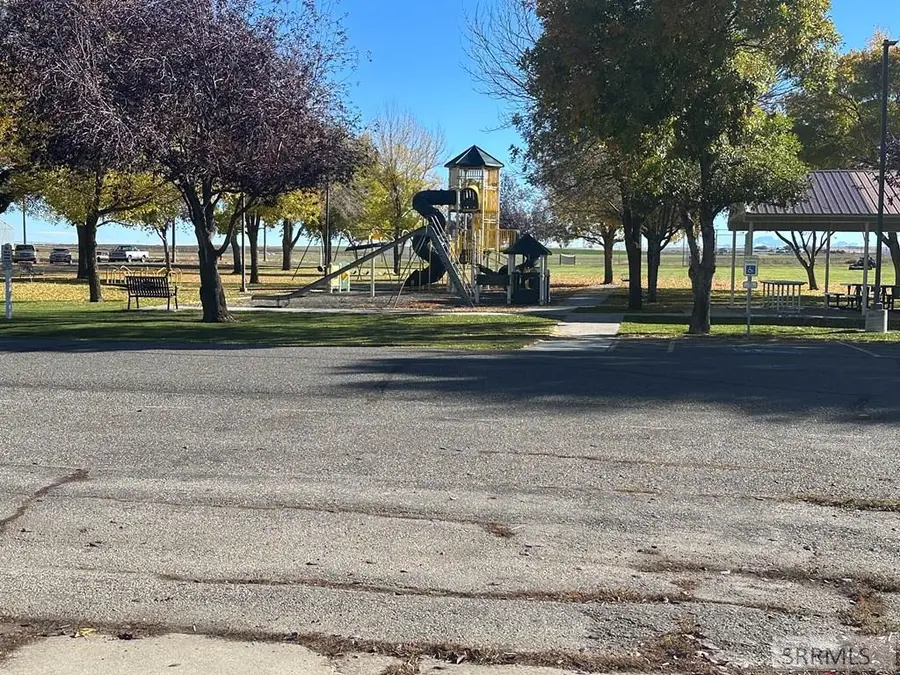 275 Park Street, Newdale, ID 83436 - Image #2