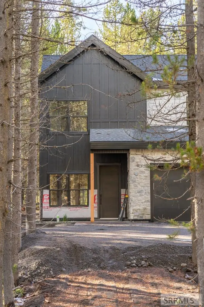 4353 Yeti Ln, Island Park, ID 83429 - #2