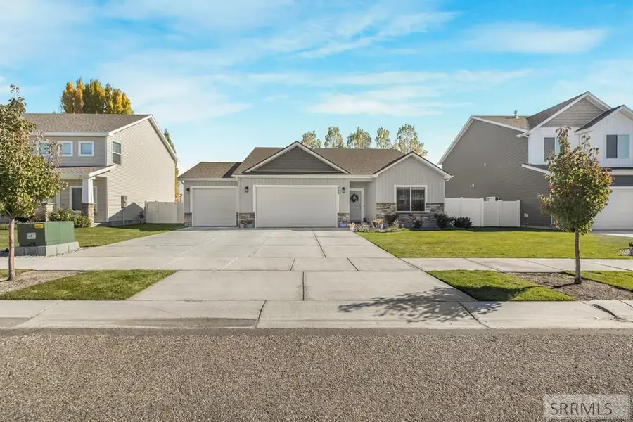 298 Church Street, Ammon, ID 83406 - Image #2