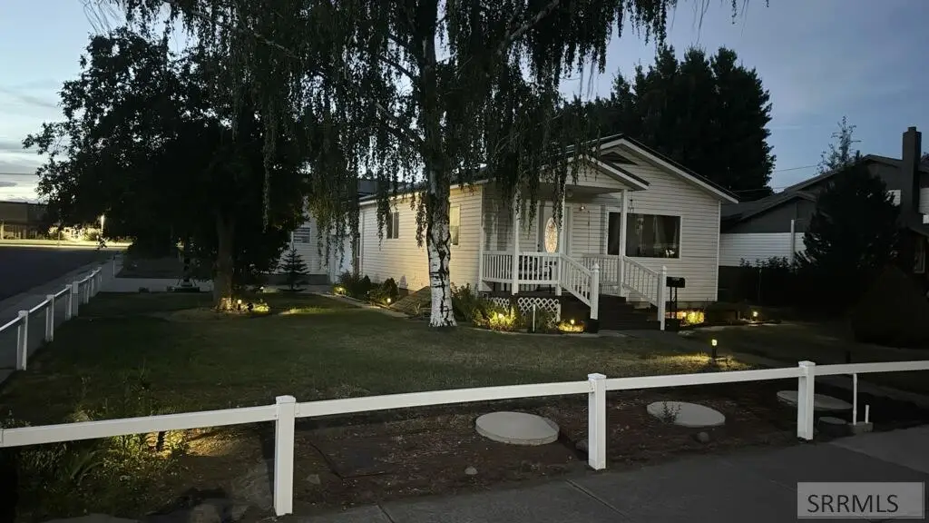 307 3rd N, Saint Anthony, ID 83445 - Image #1